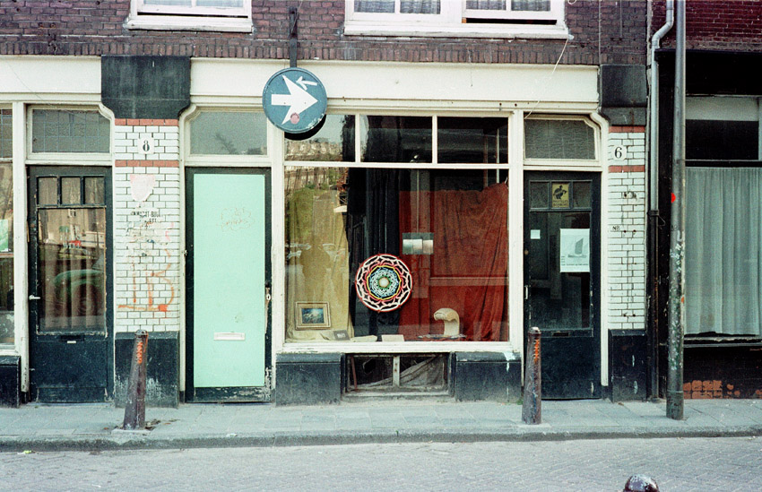 etalage Koningsstraat 6 in 1981
